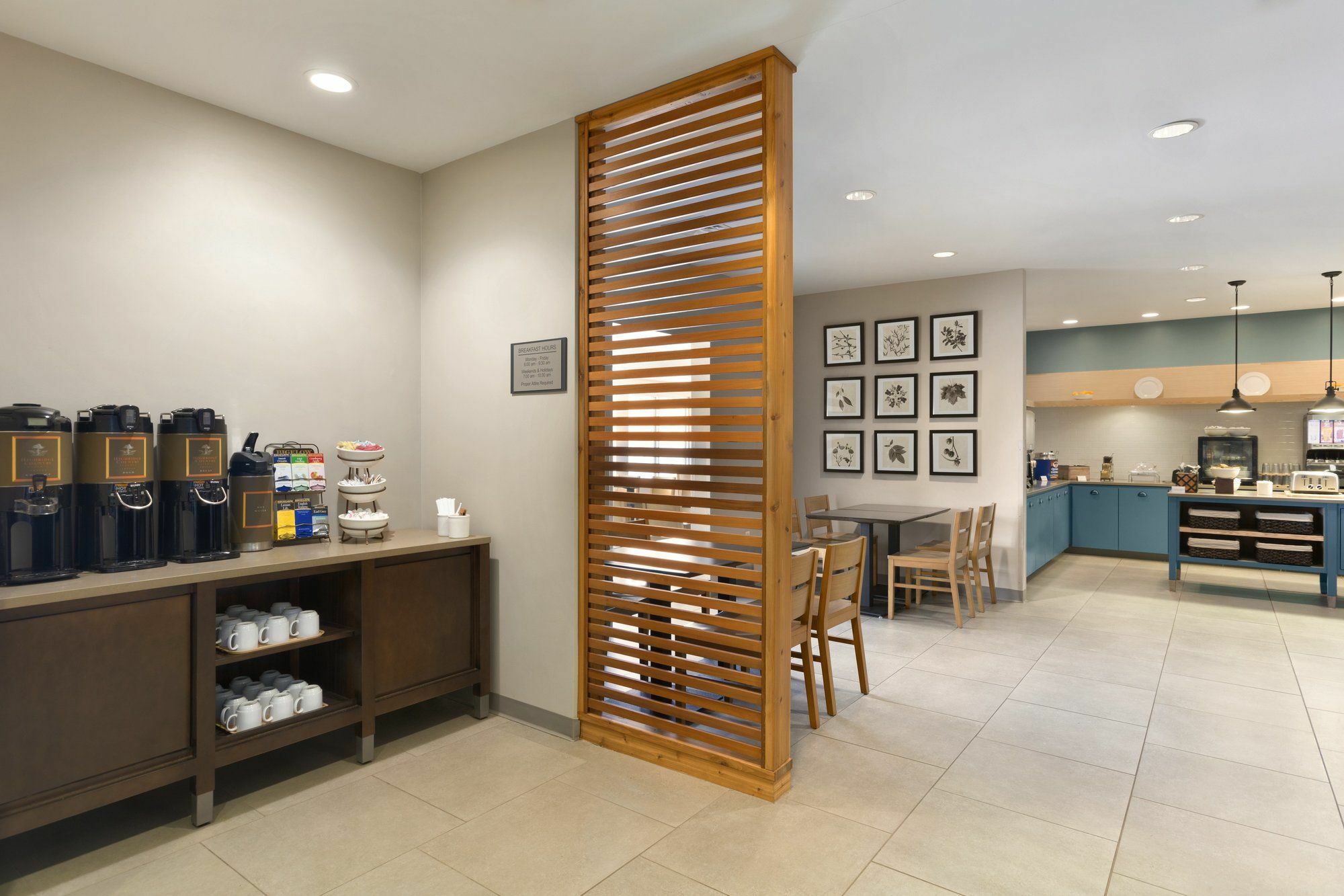 Holiday Inn Express & Suites Marquette By Ihg Ngoại thất bức ảnh